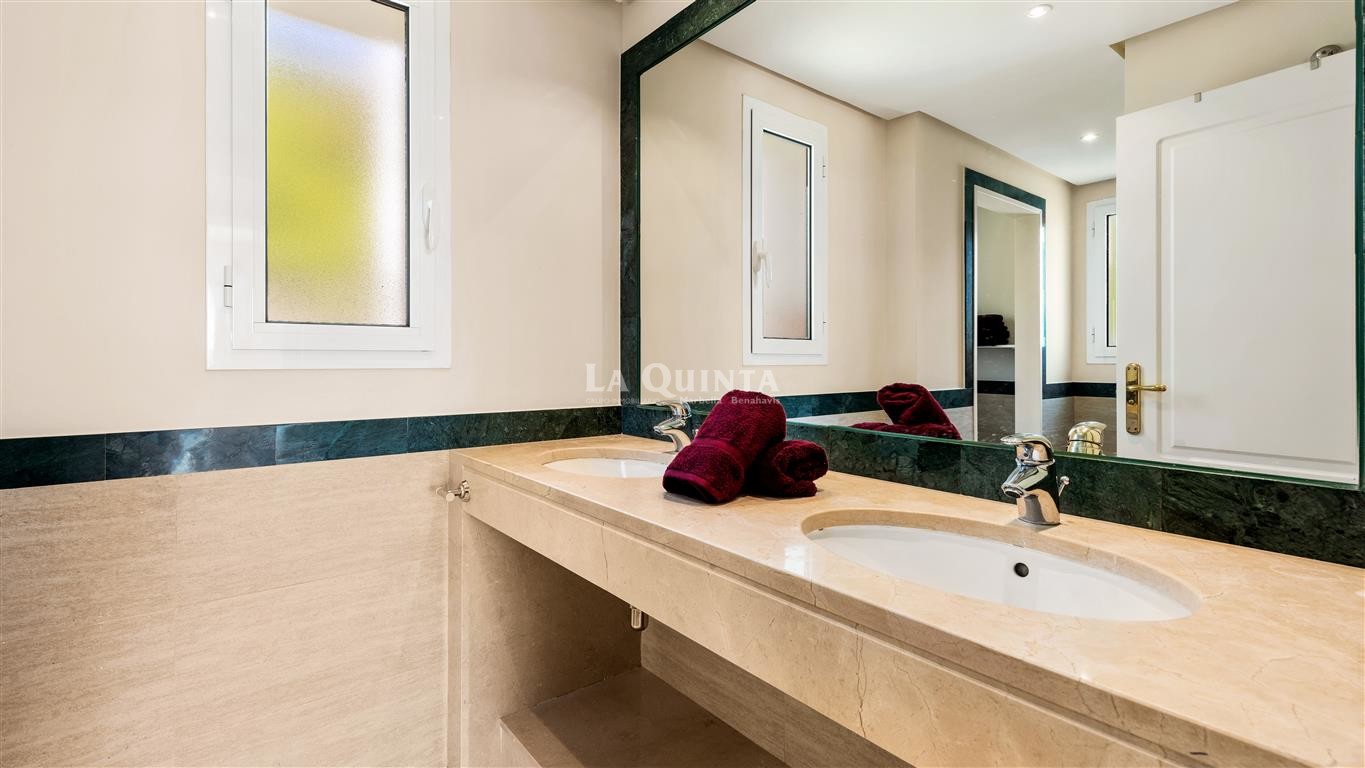 Main bathroom