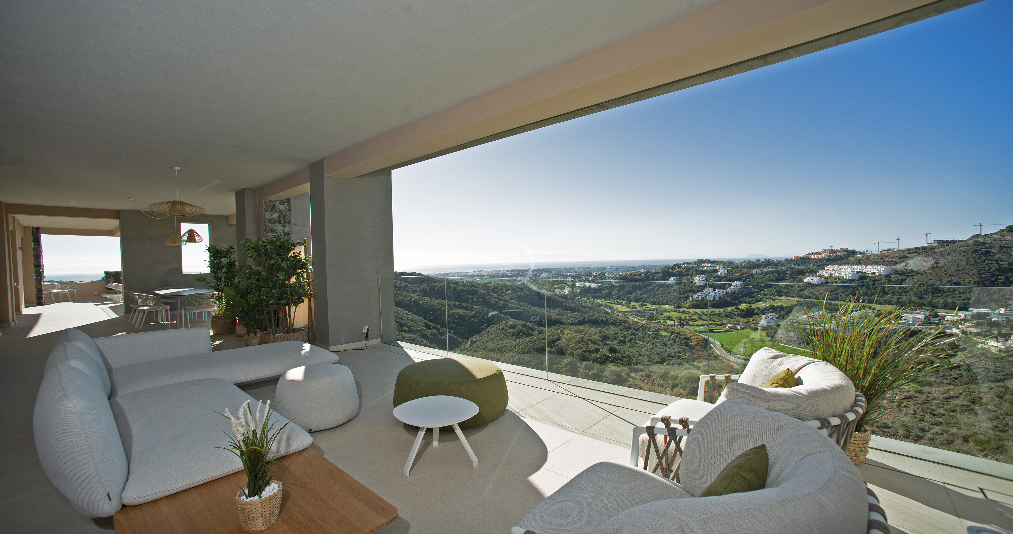 Olivos - Real de La Quinta, Terraza