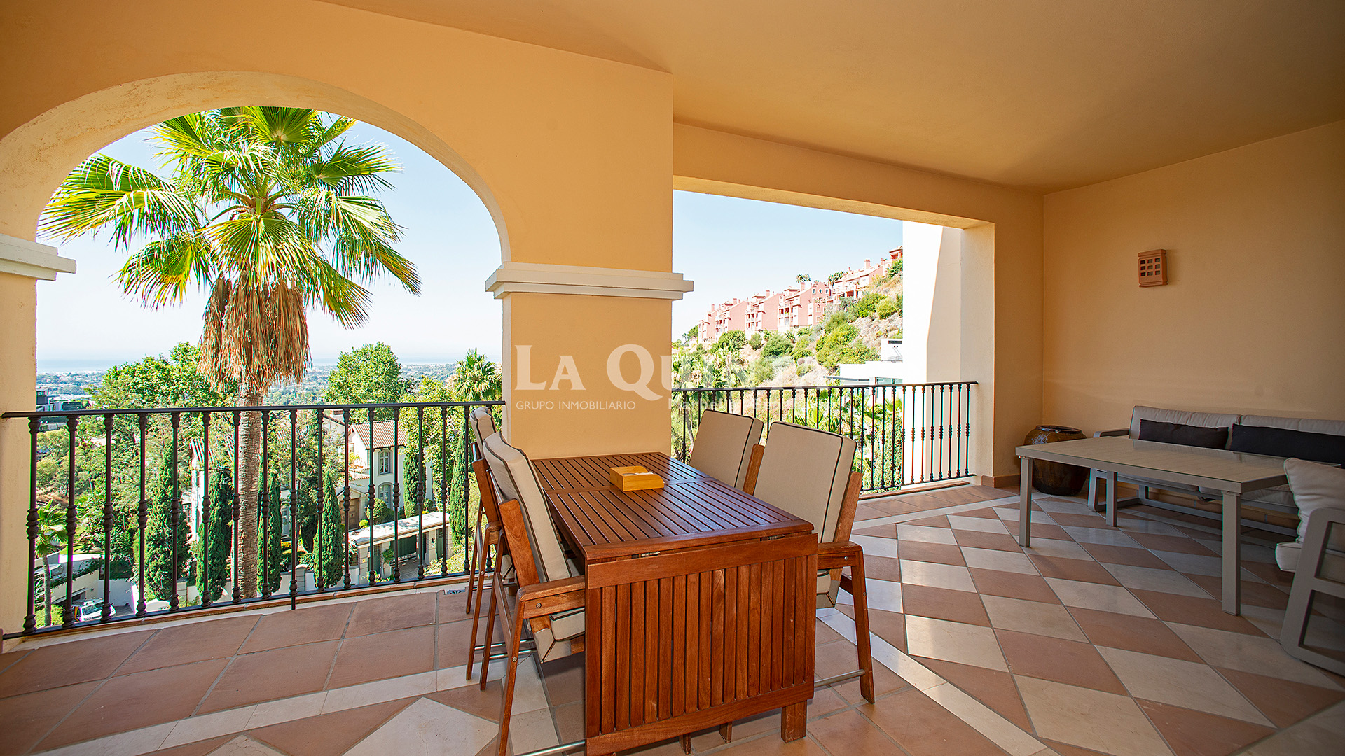 Terraza y vistas