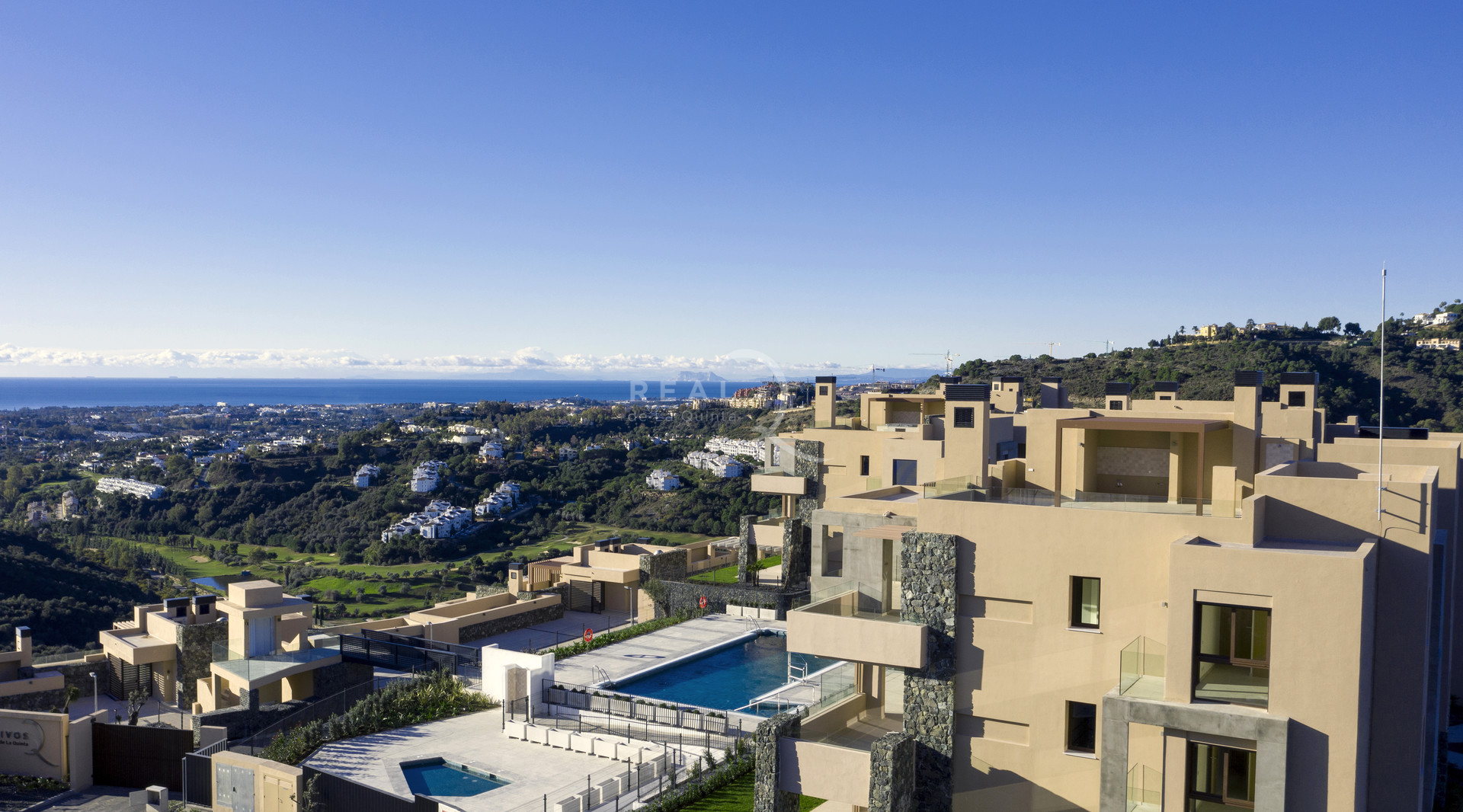 Olivos 2 communal pool